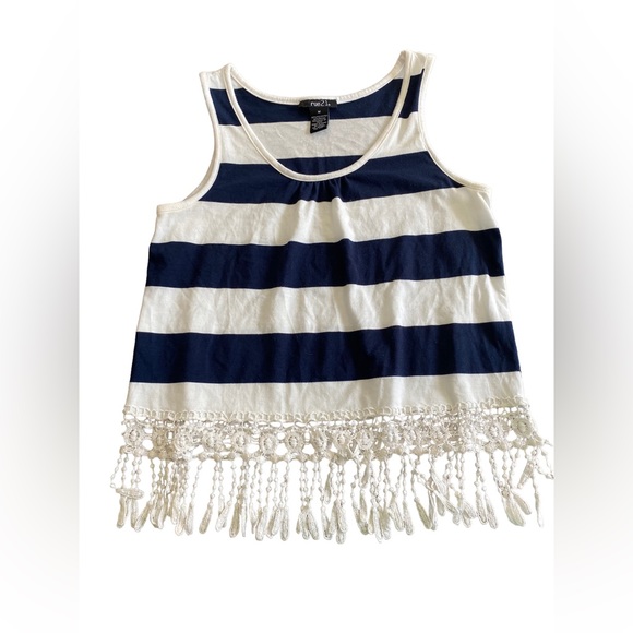 Rue21 Crop Top Bundle! New! Medium - Picture 2 of 8